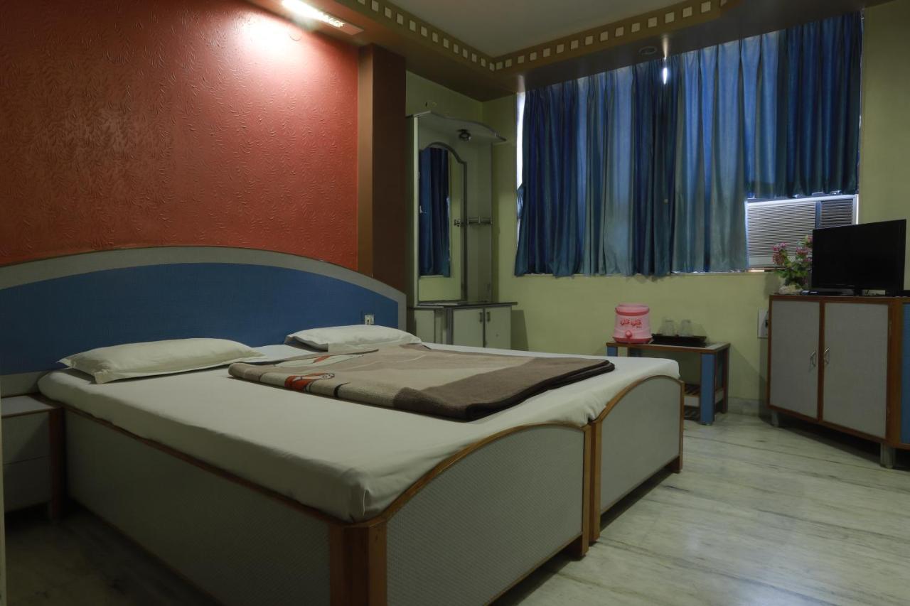Hotel Darshan Amreli Eksteriør bilde